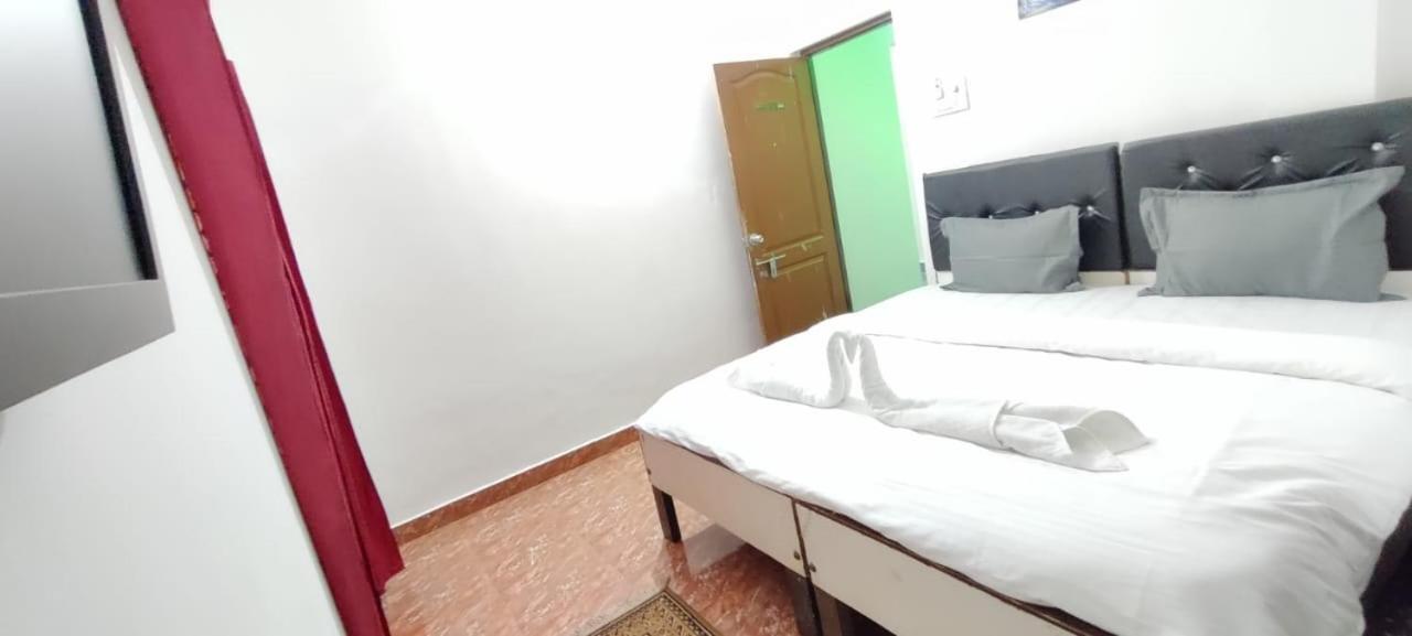 D'souzas Guest house