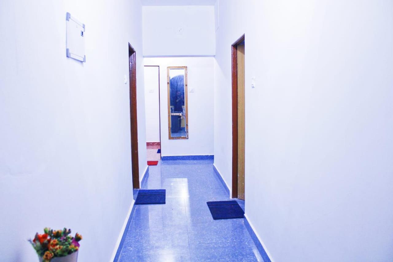 Guest house D'souzas Calangute